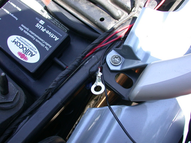 Ground connector soldered to negative lead